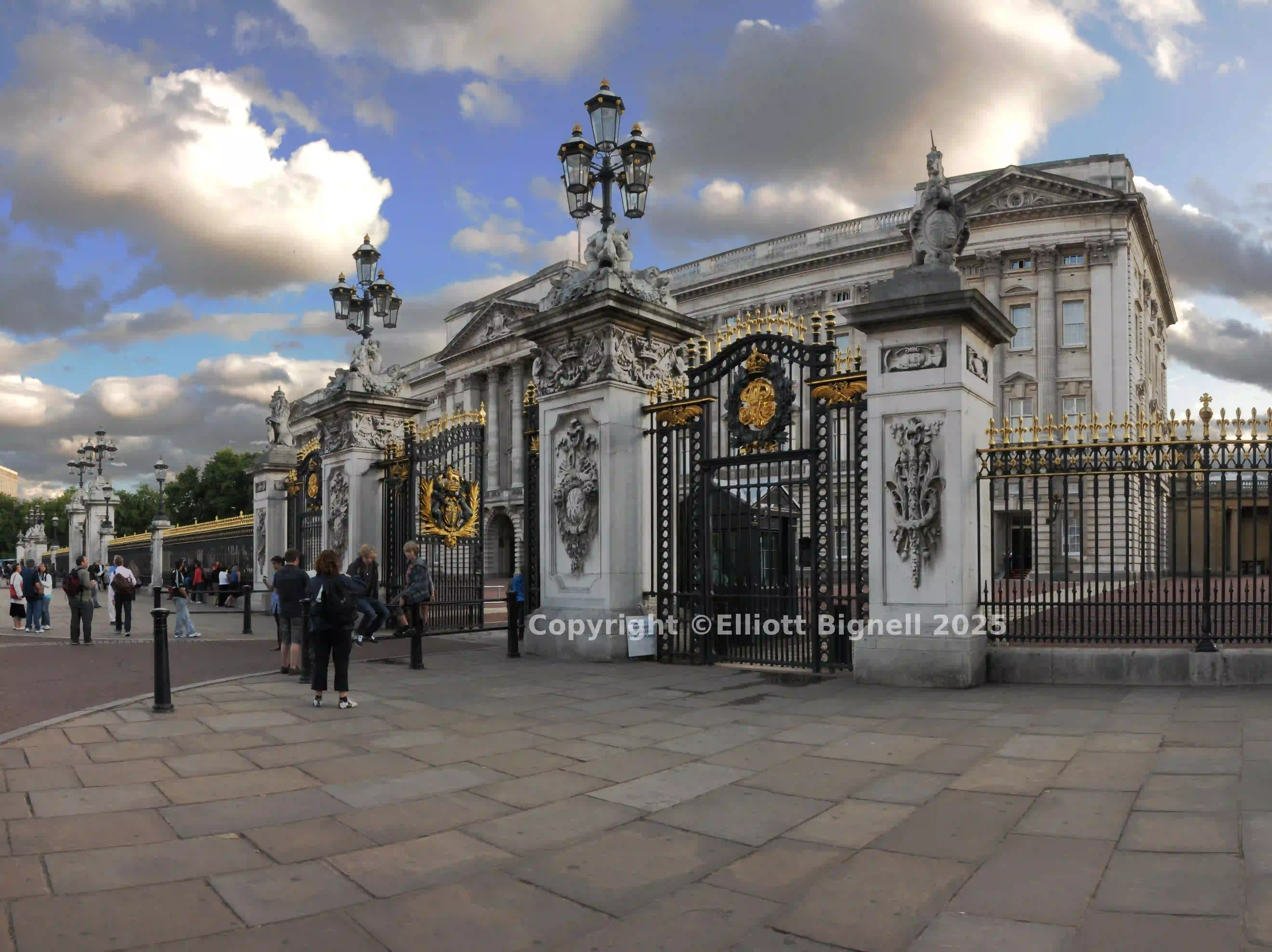 Buck House 3.jpg